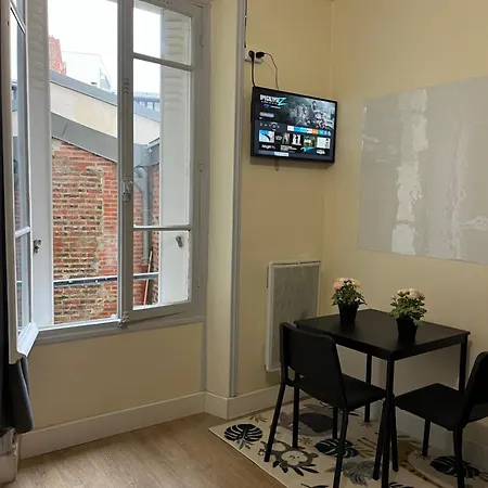 Charmant Studio Spacieux Paris Exterior photo